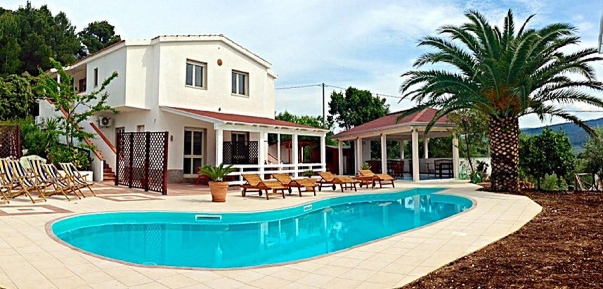 B&B White House Peschici Εξωτερικό φωτογραφία